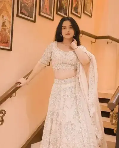Escort Ballia